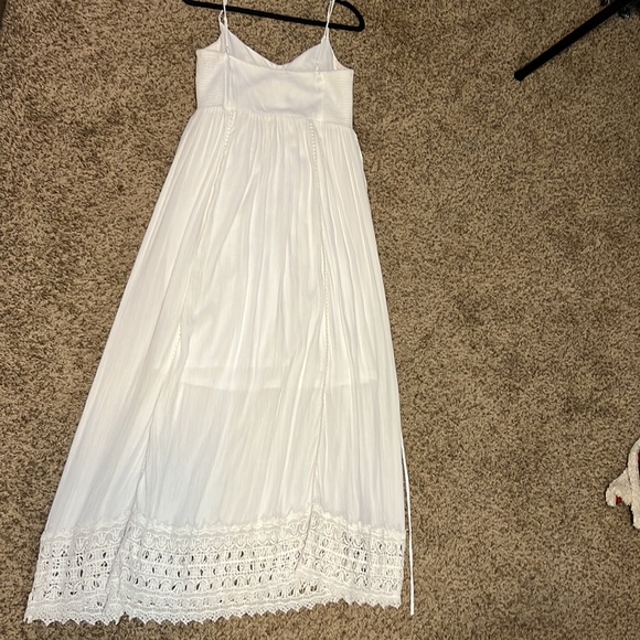 Motherhood maternity white boho maternity dress. Never worn. Medium - Picture 2 of 10